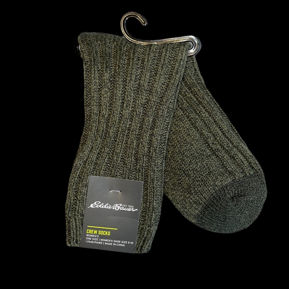 NWT Eddie Bauer Women’s Green Wool Merino Crewsock